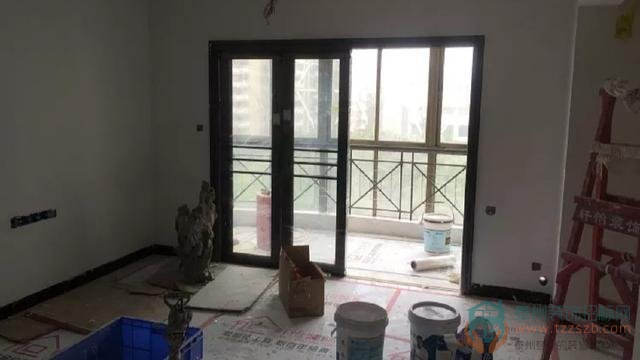 為什么很多人都不在陽臺裝推拉門了？這種設計效果好10倍！